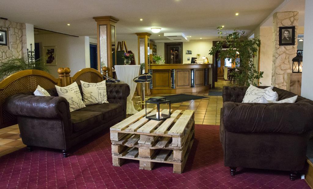 Hotel Eydt Kirchheim Kirchheim unter Teck Zewnętrze zdjęcie