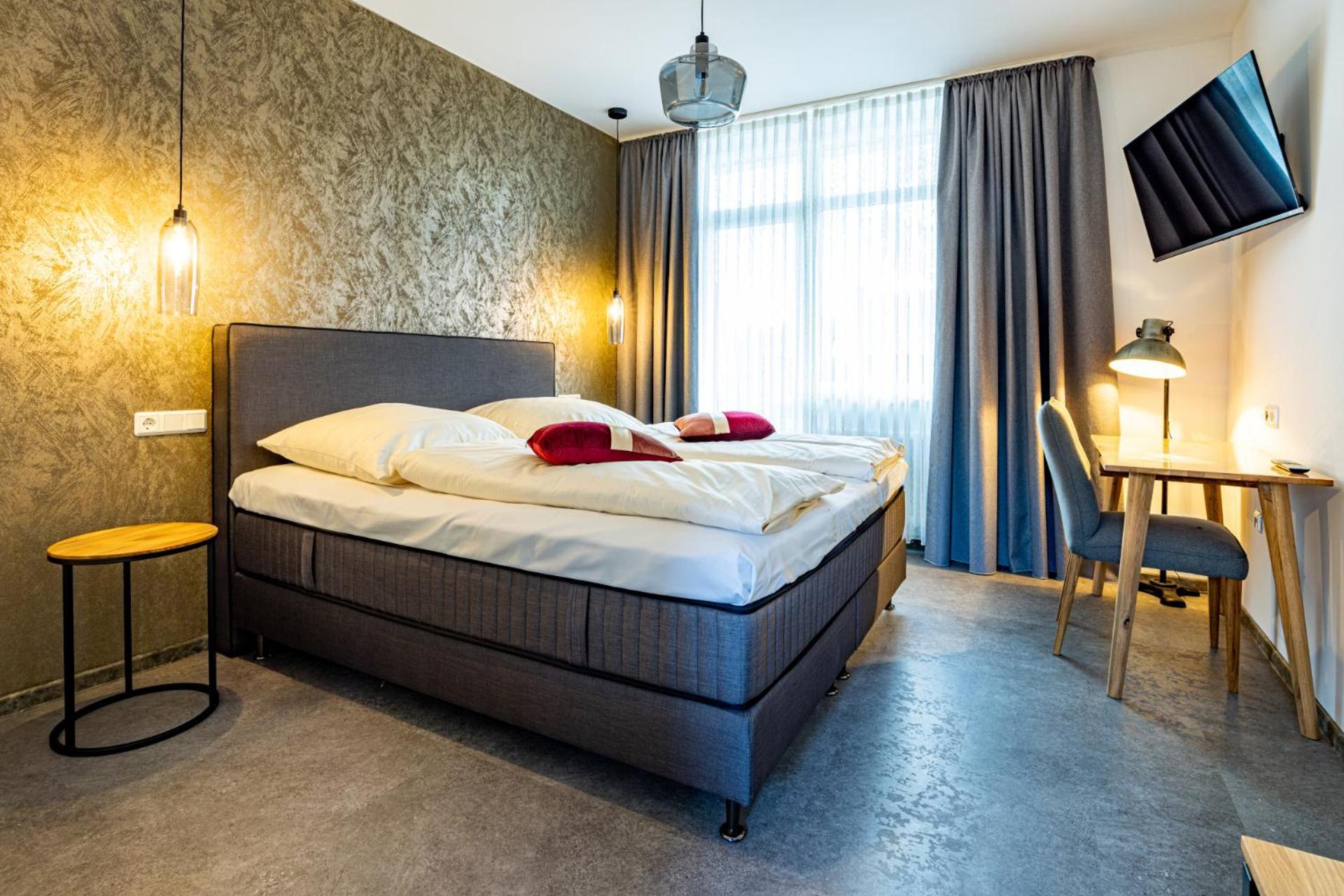 Hotel Eydt Kirchheim Kirchheim unter Teck Zewnętrze zdjęcie